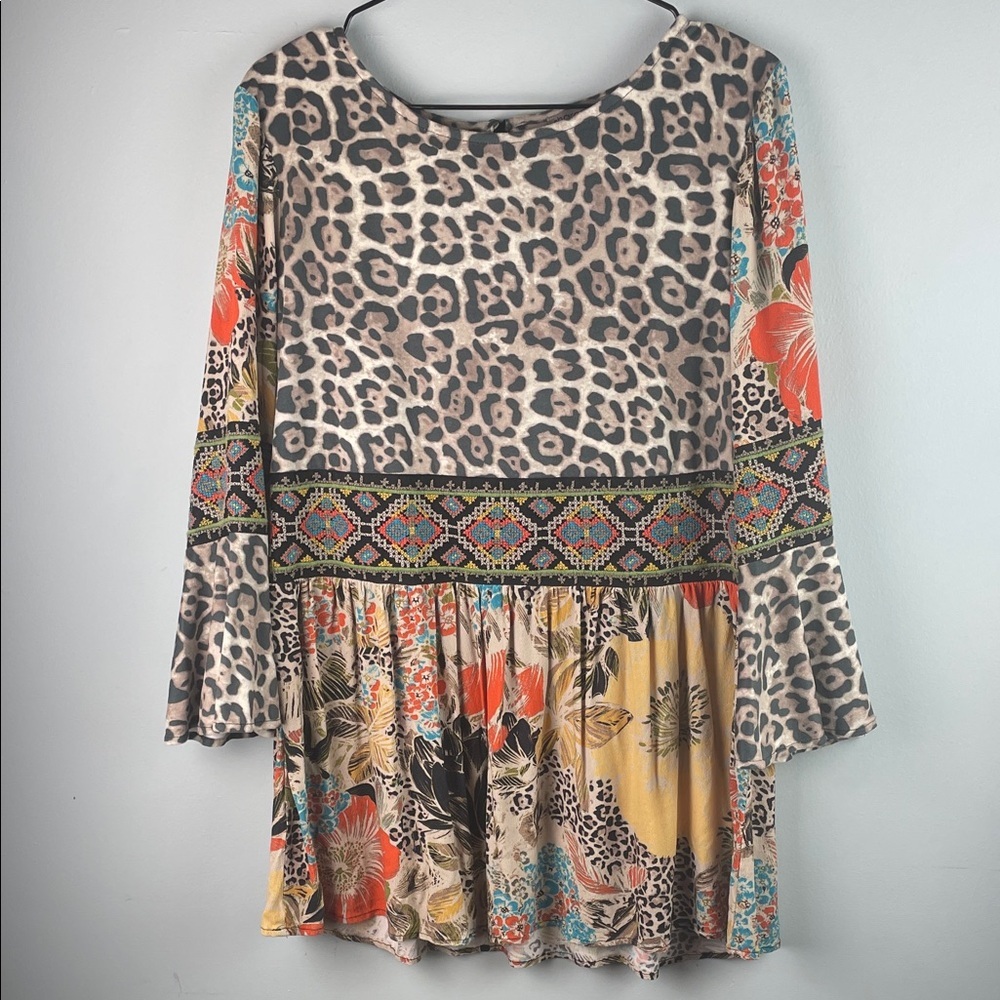 Sharon Young Mixed Leopard Top Size M